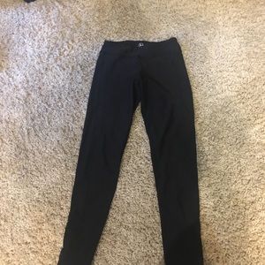 90 degree black leggings